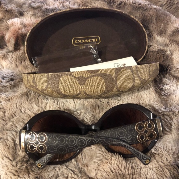 Coach sunglasses - Picture 2 of 3